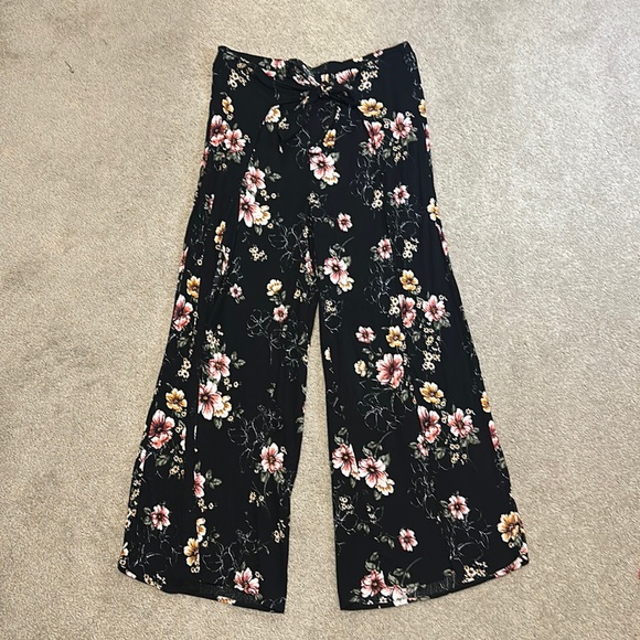 NOBO black floral 2 piece pant set XL - Picture 7 of 13